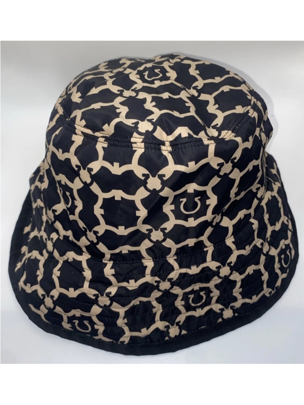 $570 Salvatore Ferragamo Galore Reversible Logo Bucket Hat -Black/Tan-58